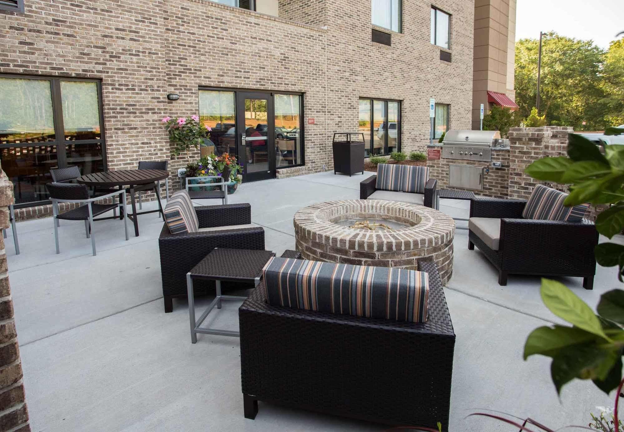 Towneplace Suites By Marriott Southern Pines Aberdeen Exteriér fotografie